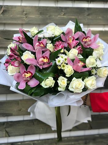 Букет цветов из: Розы и Хризантемы в Ижморском