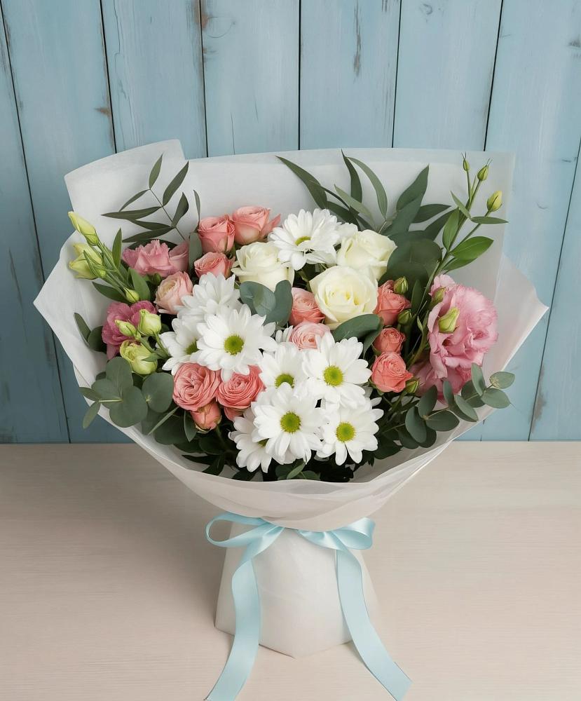 Букет цветов из: Розы, Лизиантусы и Хризантемы в Ижморском