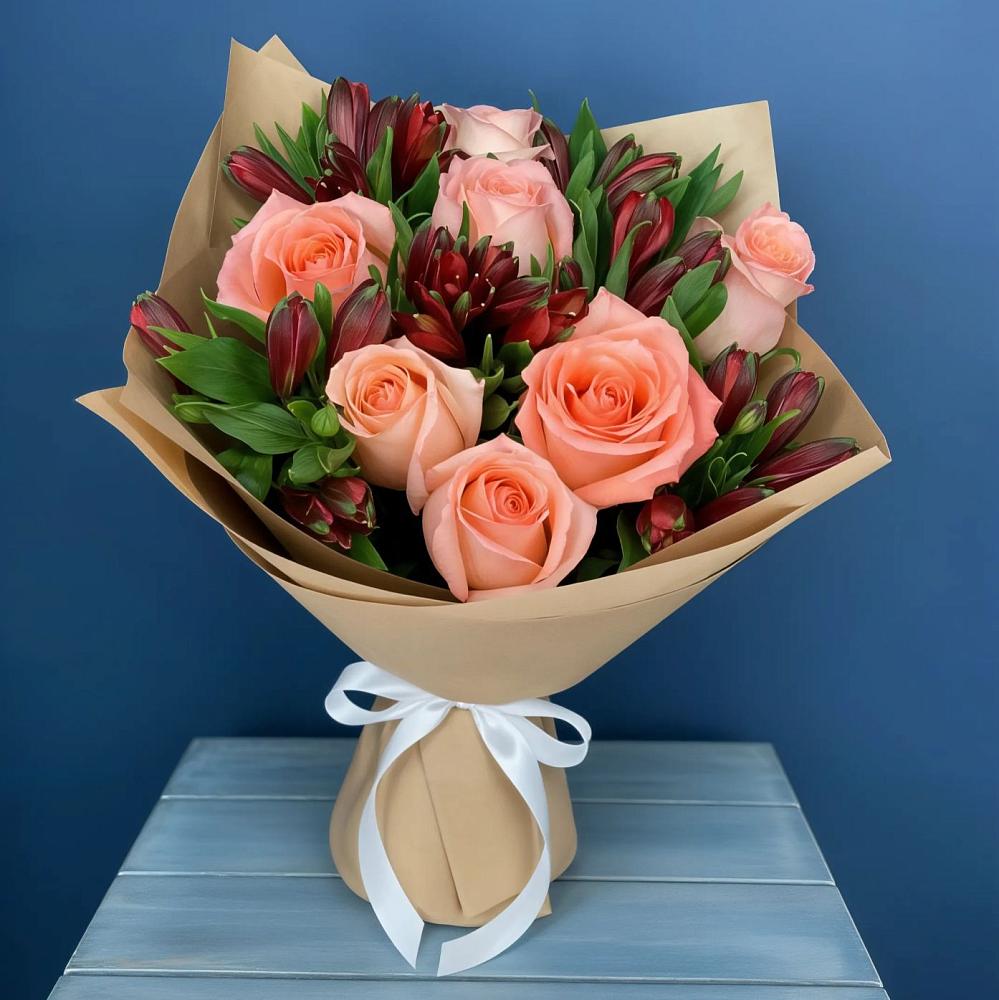 Букет цветов из: Розы и Альстромерии в Ижморском