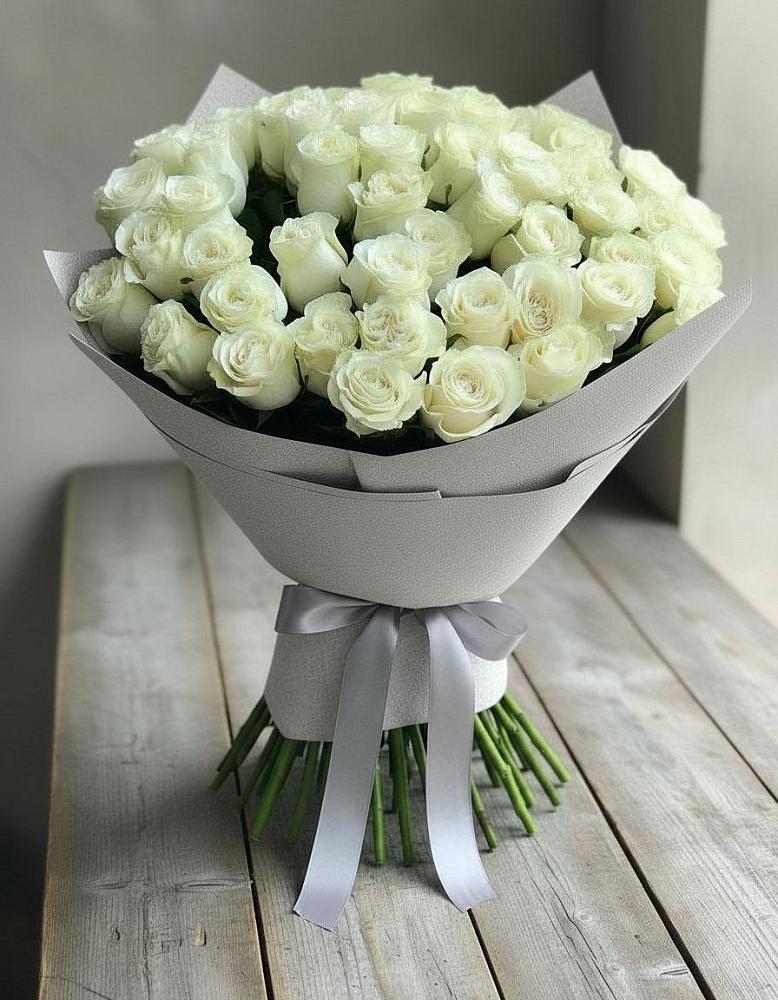 Букет 35 Белых роз в Ижморском