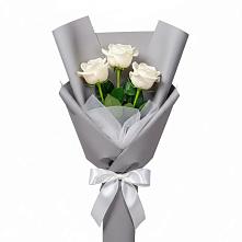 Букет 3 белые розы #REPLACE_PRED# Ижморском