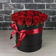 Цветочная композиция из Розы в шляпной коробке в Ижморском