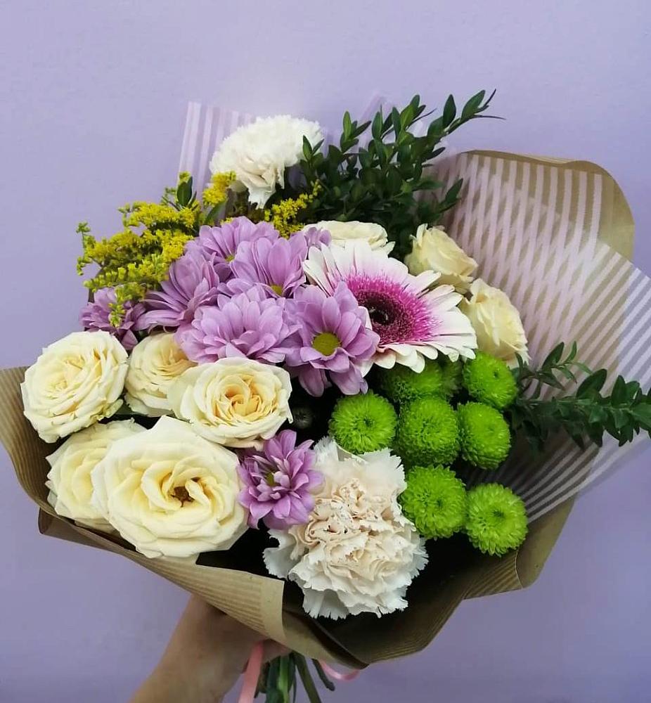 Букет цветов из: Хризантемы, Розы, Гвоздики и Герберы в Ижморском