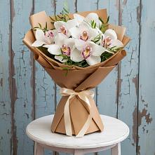 Букет цветов из:  Орхидеи и Розы #REPLACE_PRED# Ижморском